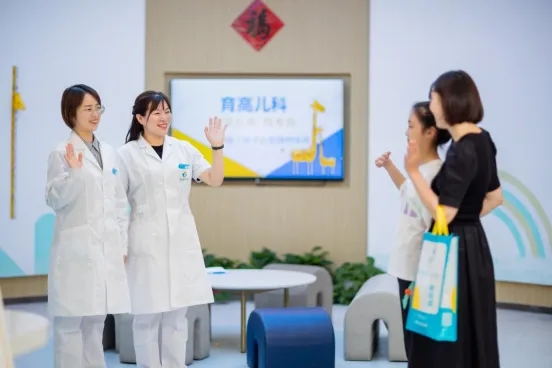 1714965305525578.jpg 640.webp (3).jpg